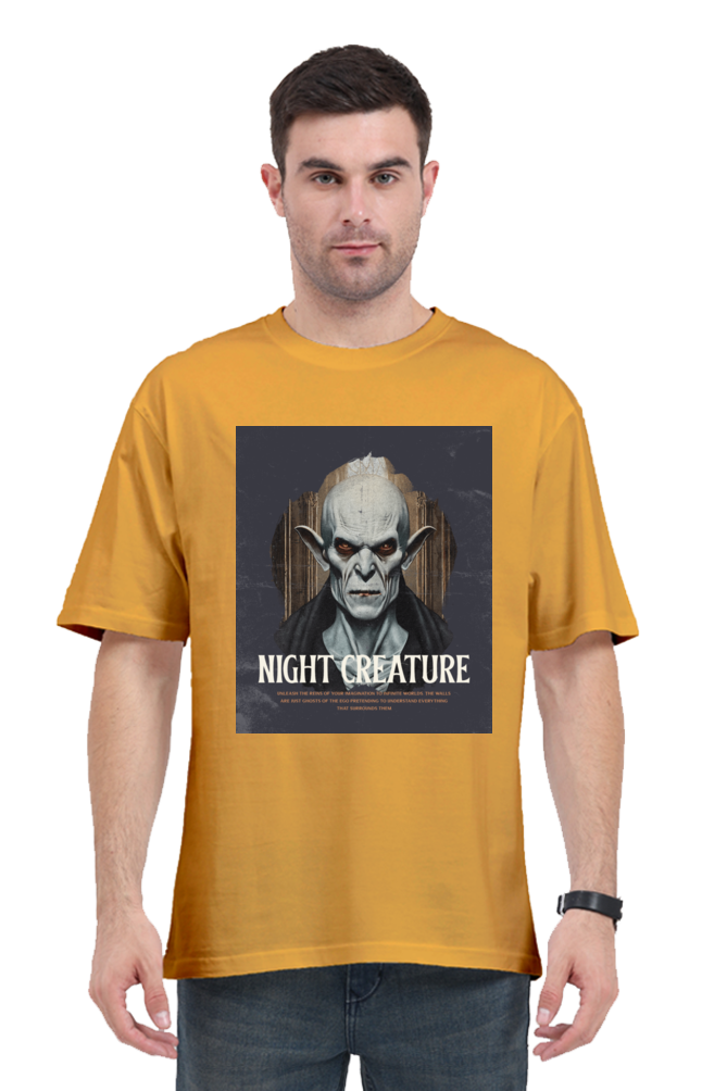 Night Creature - Oversized T-shirt